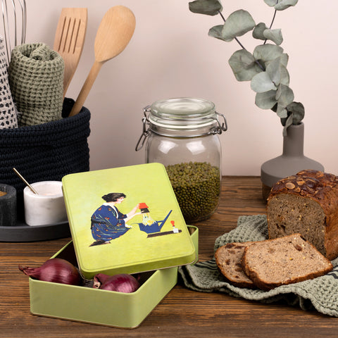 Tin box Herbarium - Kateřina Winterová collection