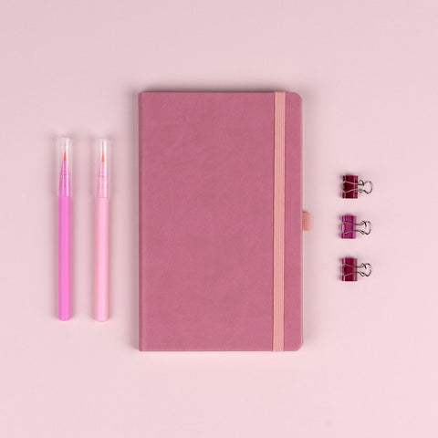 Notebook Pink, dotted, 13 × 21 cm
