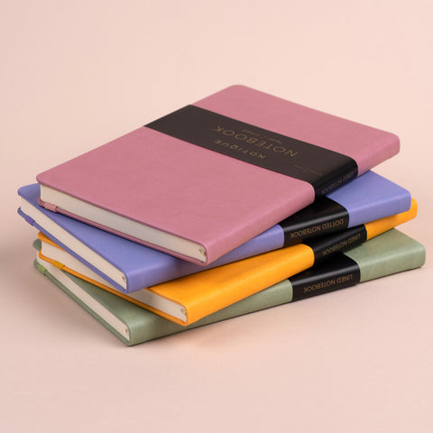 Notebook Green, dotted, 13 × 21 cm