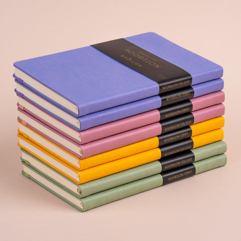 Notebook Green, dotted, 13 × 21 cm