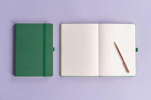 Notebook Aprint green, dotted, 15 × 21 cm