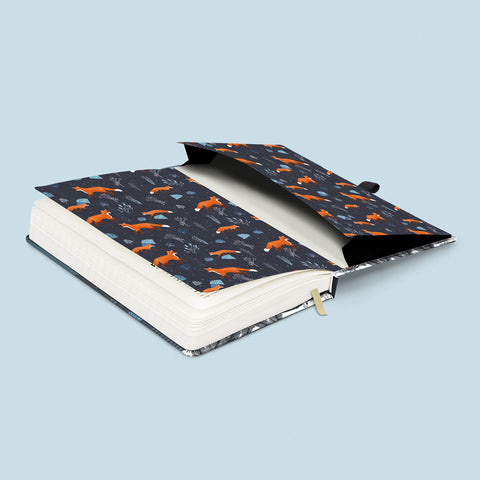 Notebook Animalium – Lucie Jenčíková, lined, 13 × 21 cm